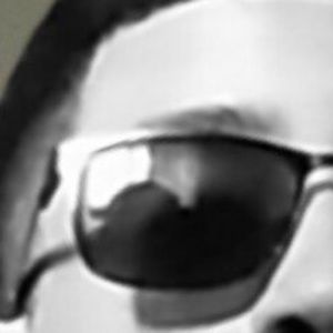 Meet your Posher, Adrian