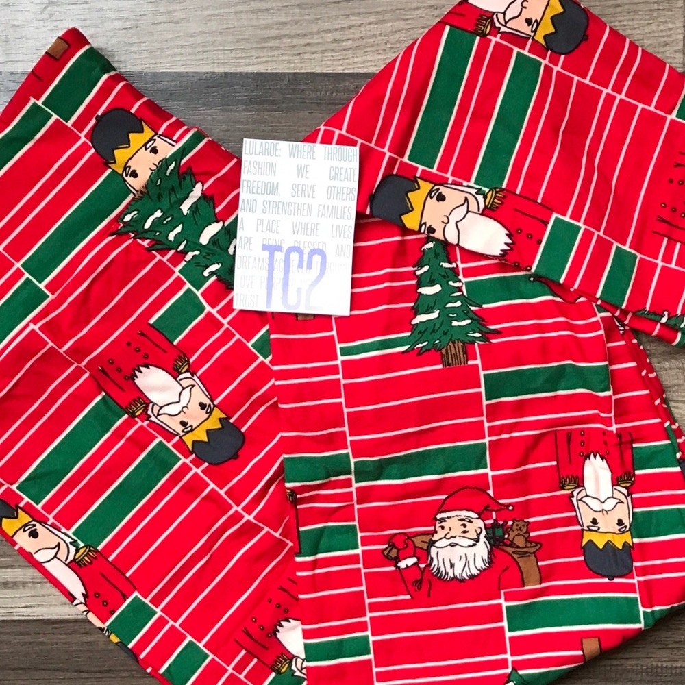 TC2 Christmas LuLaroe Leggings