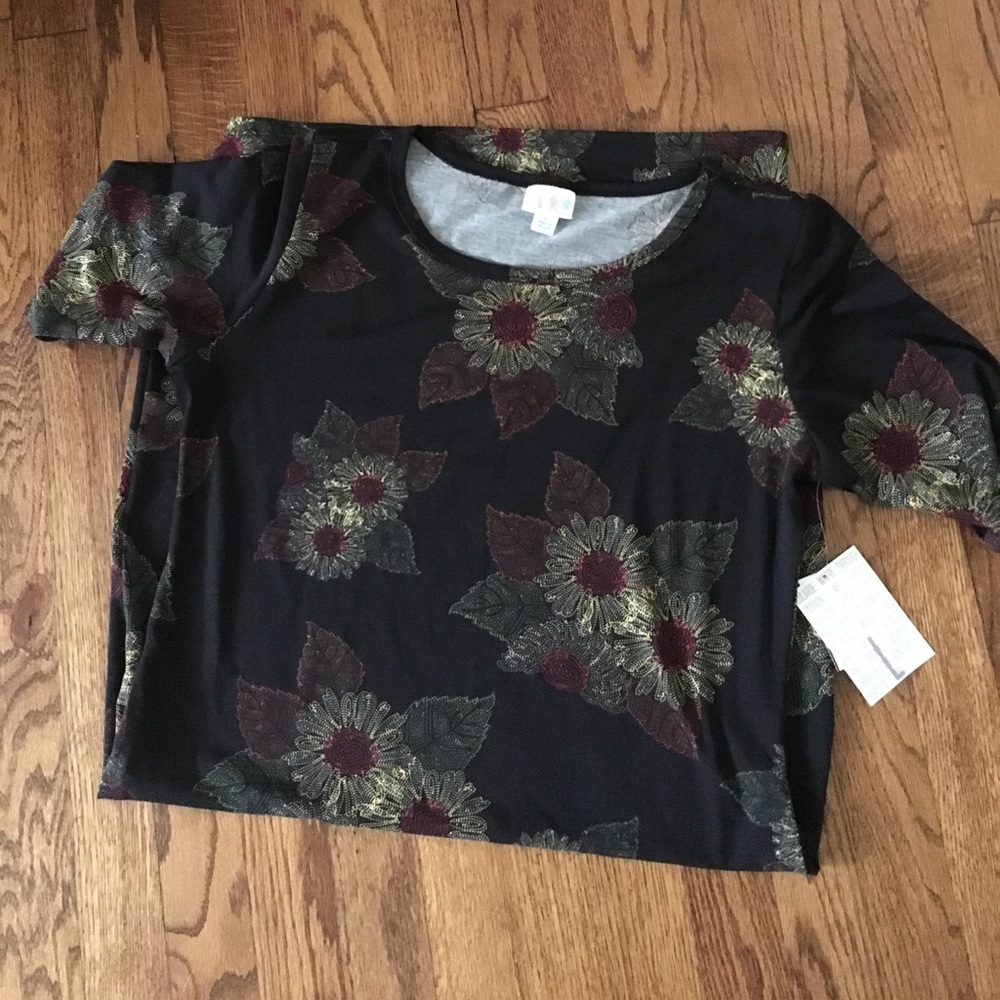 Black Floral Julia Dress. NWT