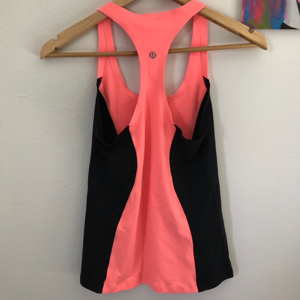 Lululemon Tank size 6