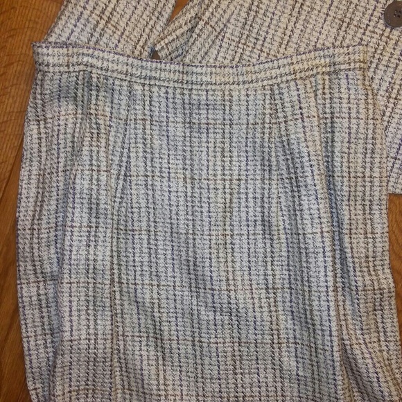 🦋Vintage Ladies Skirt Suit.🦋 - Picture 3 of 4