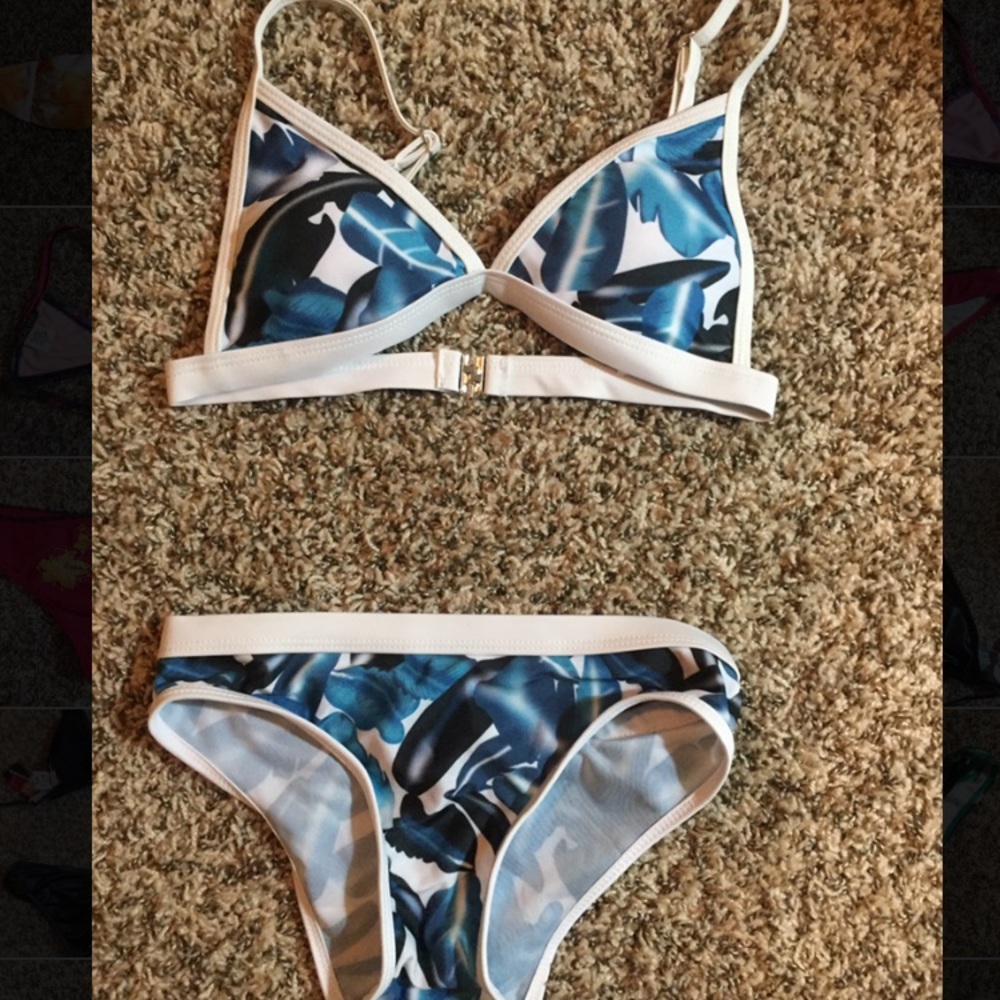 Blue floral bikini