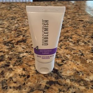 Rodan and Fields Oil control lotion