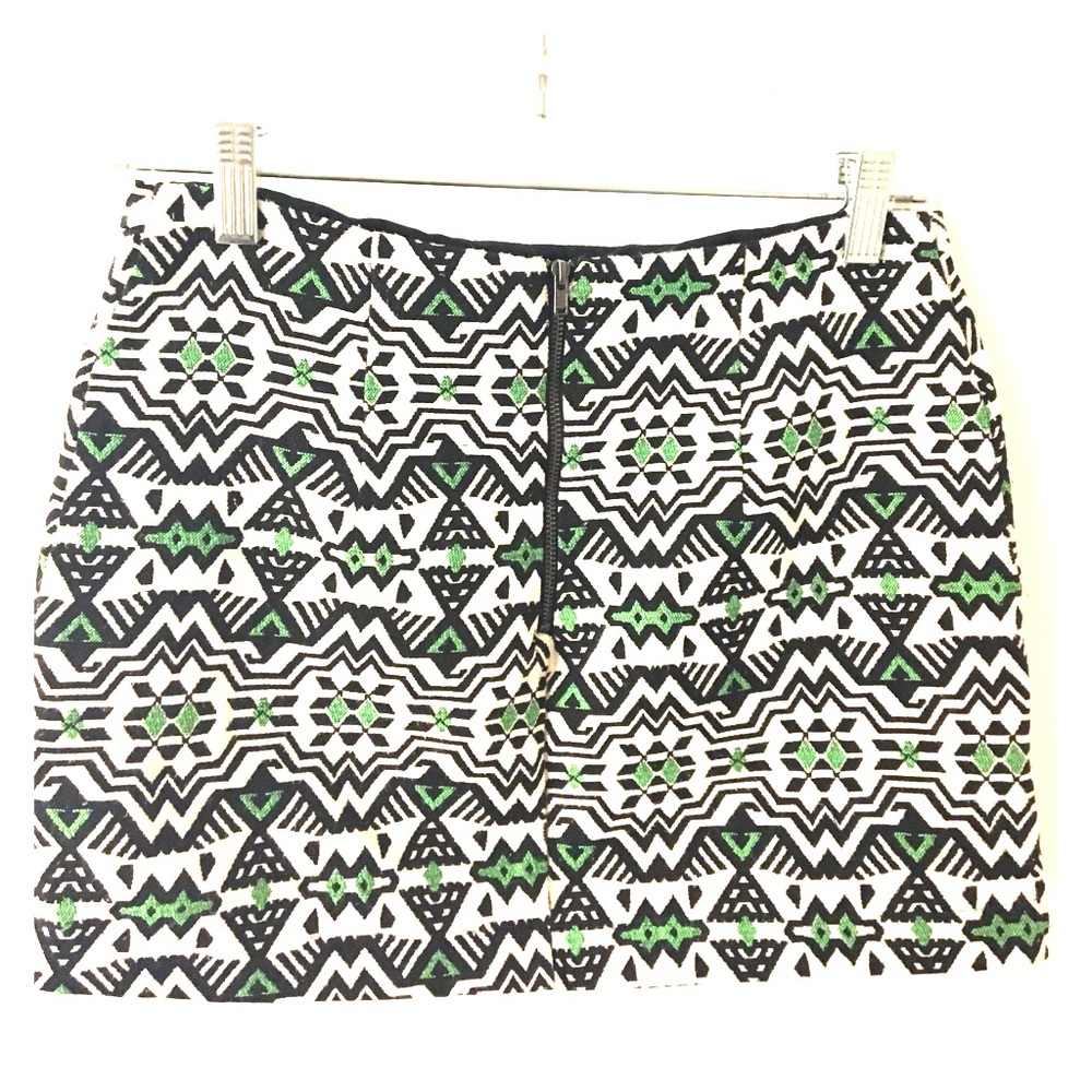TOPSHOP | Size 2 | Has POCKETS - Picture 6 of 9
