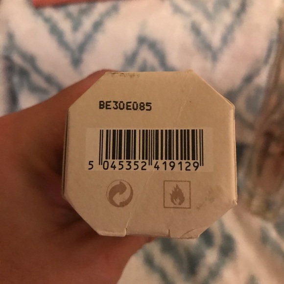 Burberry Body Perfume 2.8fl oz - Picture 3 of 3