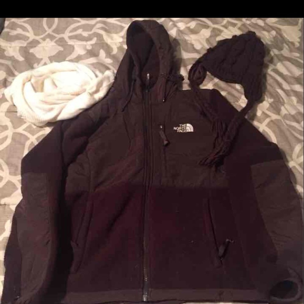 Women’s North Face fleece