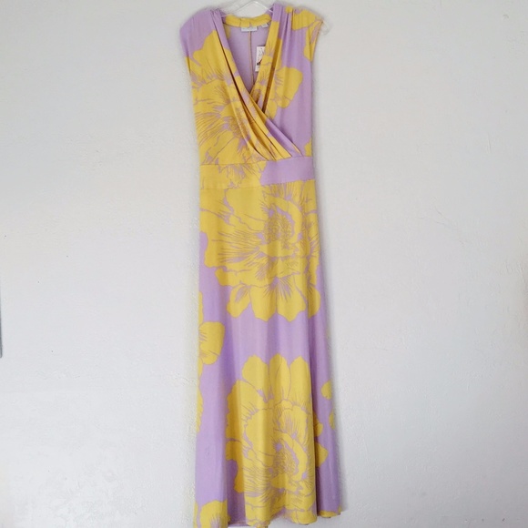 Yellow new york and company maxi dress Yellow new york and company maxi dress