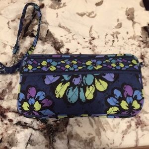 New without tags Vera Bradley wristlet.