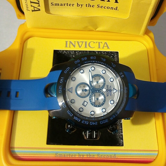 NEW BLUE MEN'S INVICTA WATCH - Picture 5 of 8