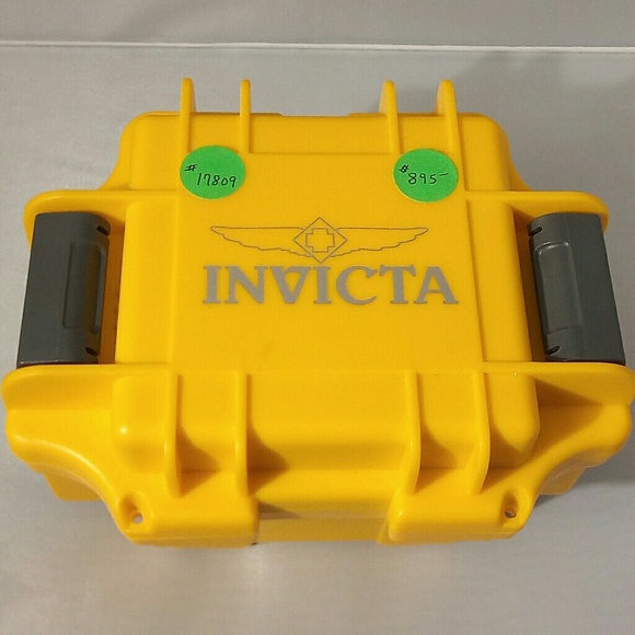 NEW BLUE MEN'S INVICTA WATCH - Picture 8 of 8