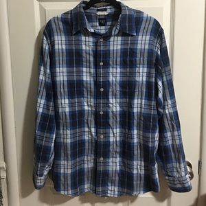 Gap blue flannel top