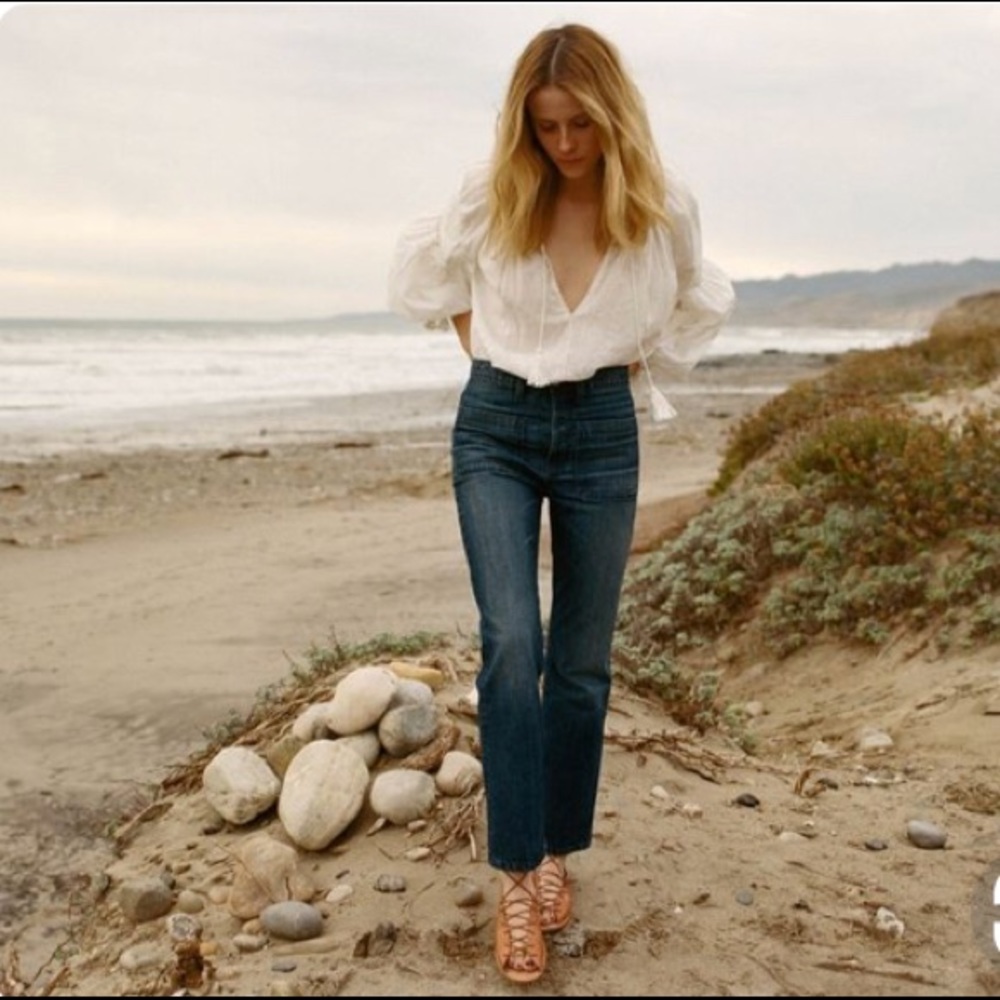 Doen cropped sailor jean with fray