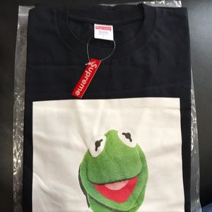 Kermit supreme in black size large brand new