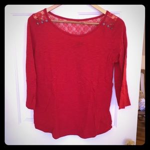 Express lace back tissue tee size med like new
