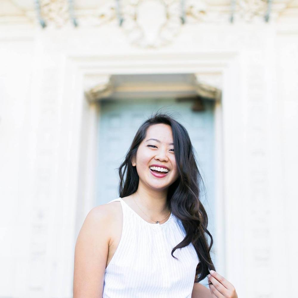 Meet your Posher, Emily