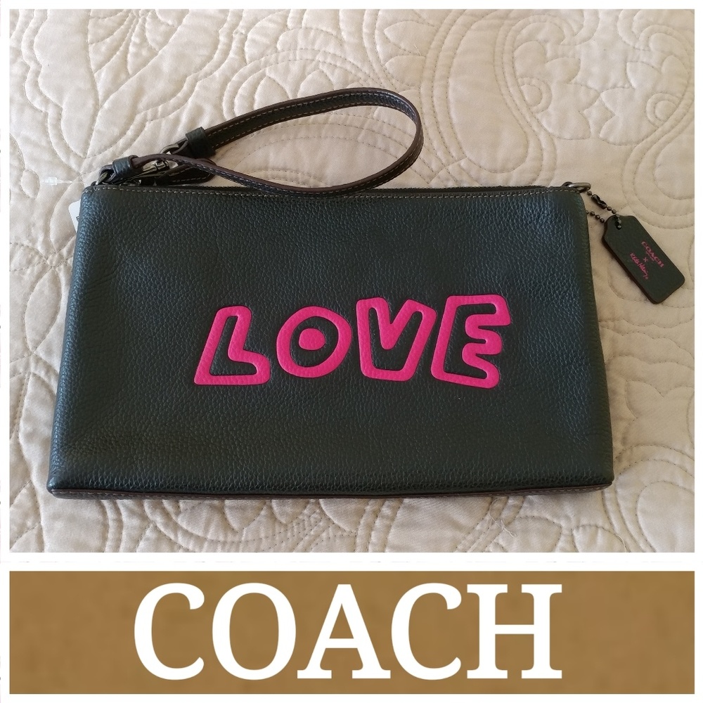 🆕 NWT COACH X Wristlet