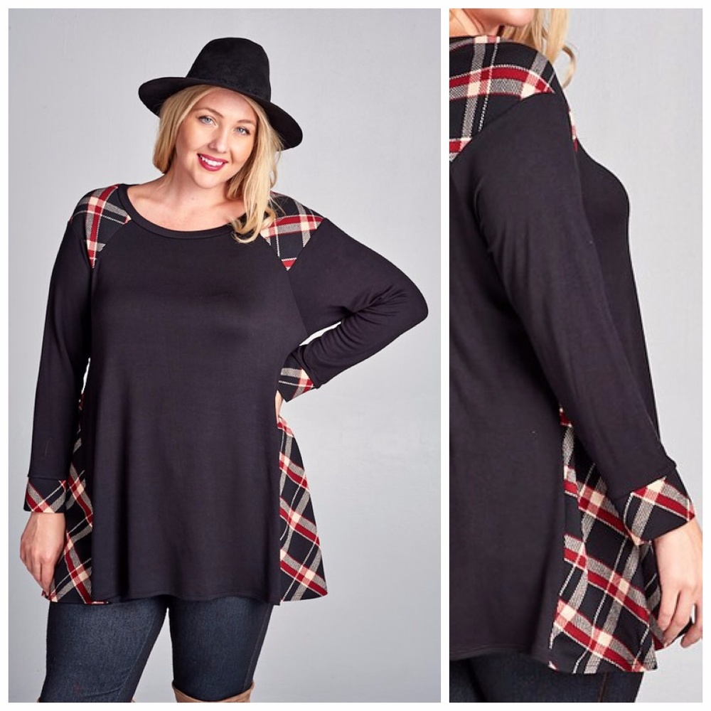 🦋MAKE AN OFFER!🦋 Black Tunic With Plaid Accents - Picture 2 of 3