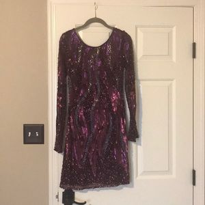 Cache sequins dress