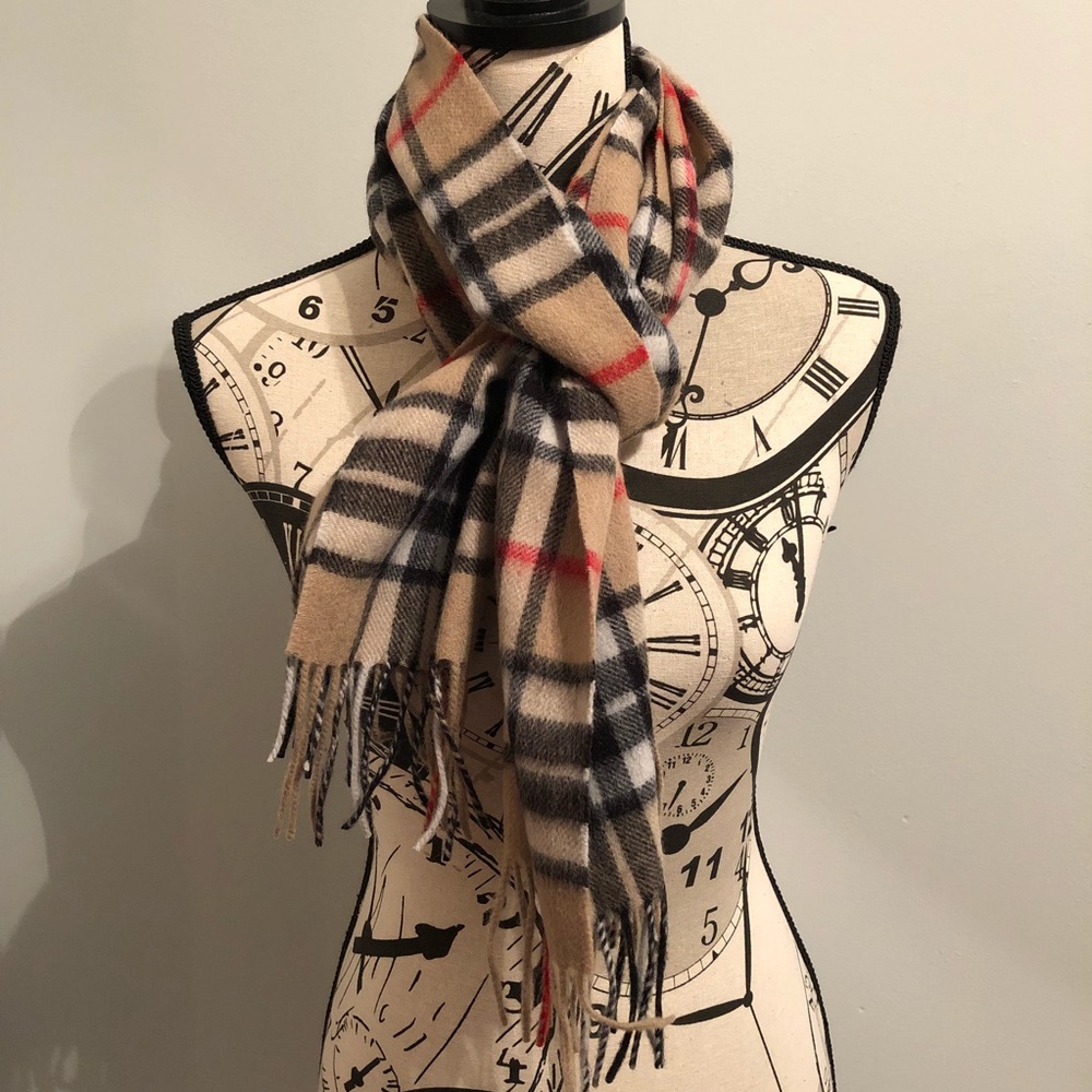 NWOT James Pringle Weavers 100% Wool Scarf