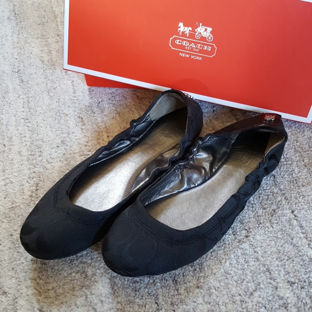 COACH Ballet Flats