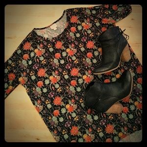 Floral LuLaRoe Irma