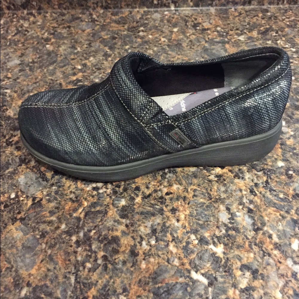 Soft walk women's Greys Anatomy Meredith clogs