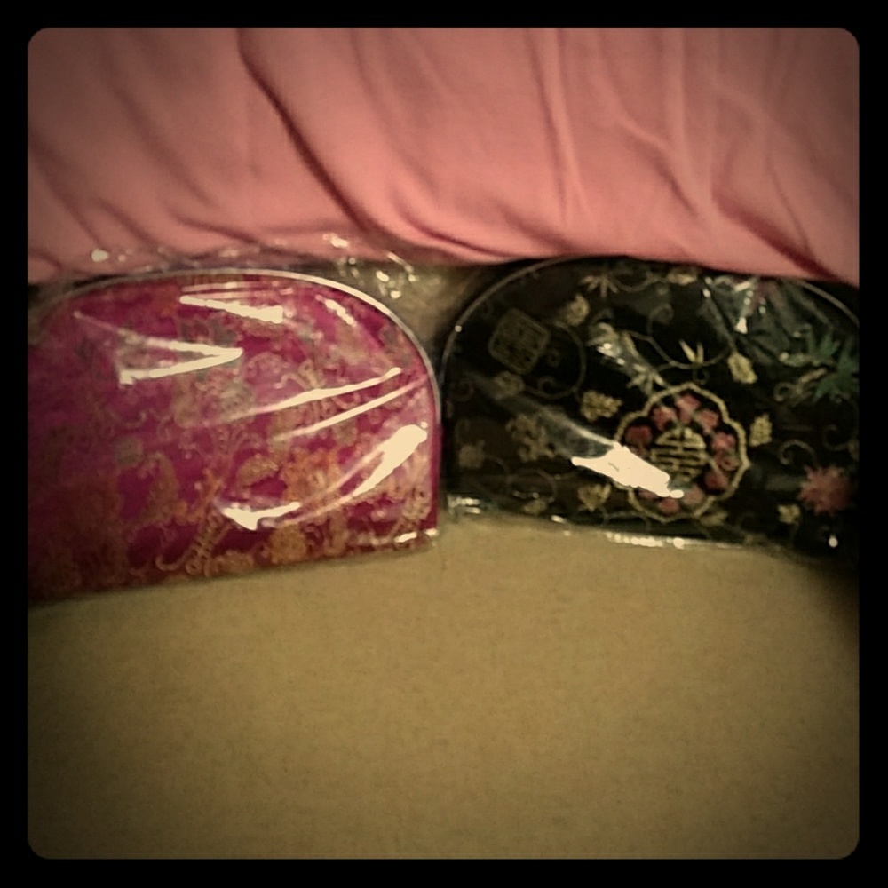 China Silk Accessories Bags - set of 5.
