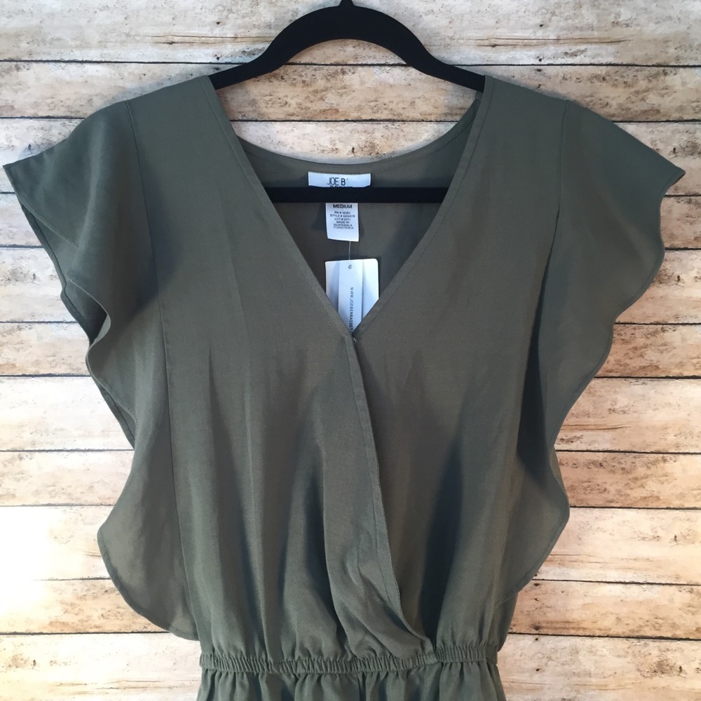 Flash sale 🔥Gorgeous military green romper - Picture 2 of 4