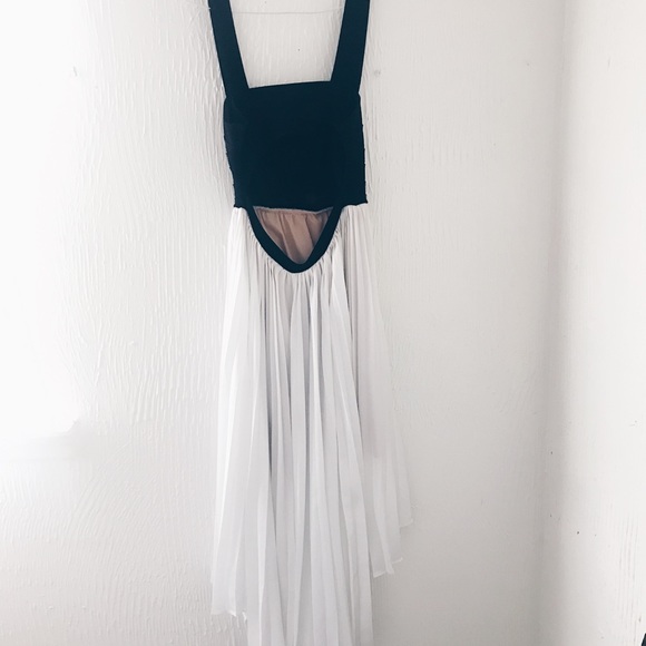 Jennifer Lopez waterfall Dress - Picture 2 of 2