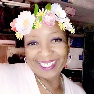 Meet your Posher, Lynette