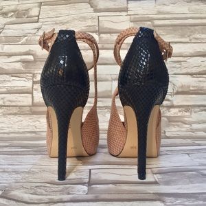 INC stilettos. @katherineasb