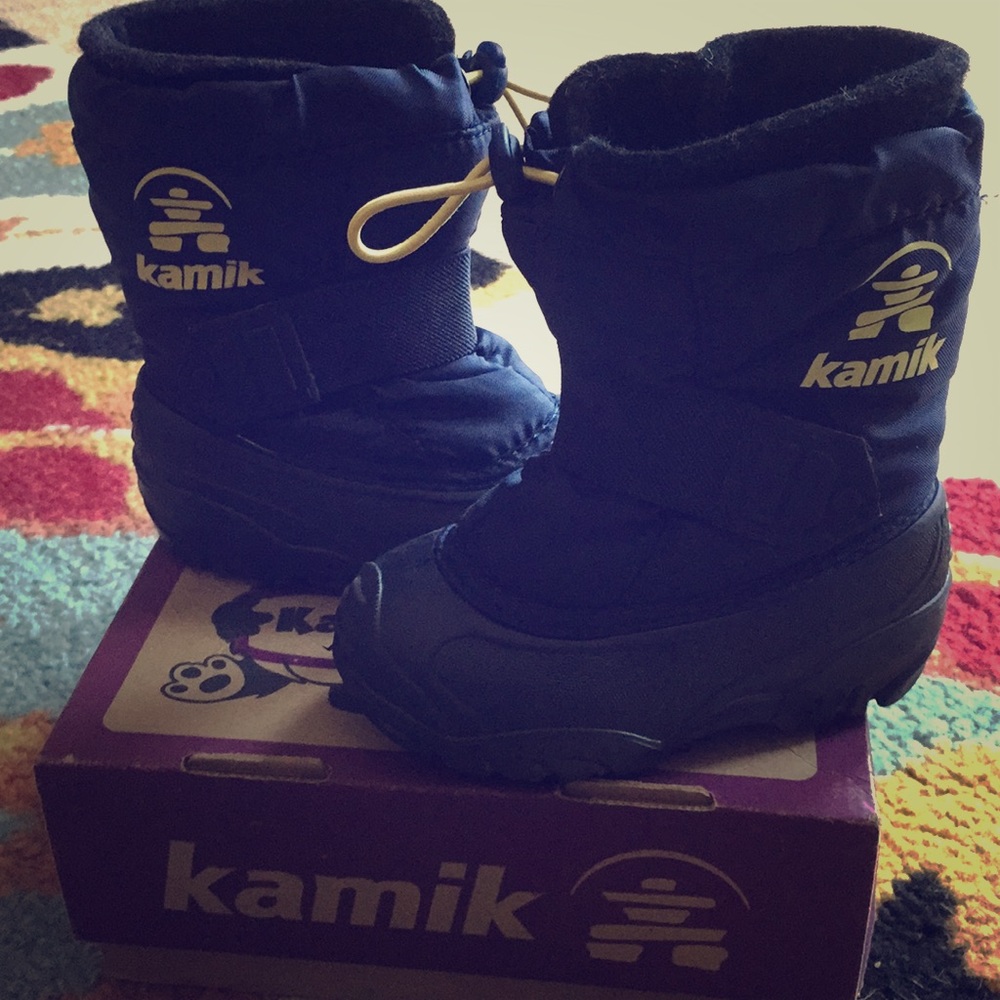 Kamik toddler boots