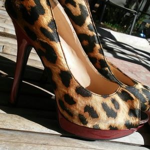 Guess Peep Toe High Heels