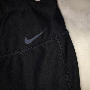 Black nike dri-fit leggings