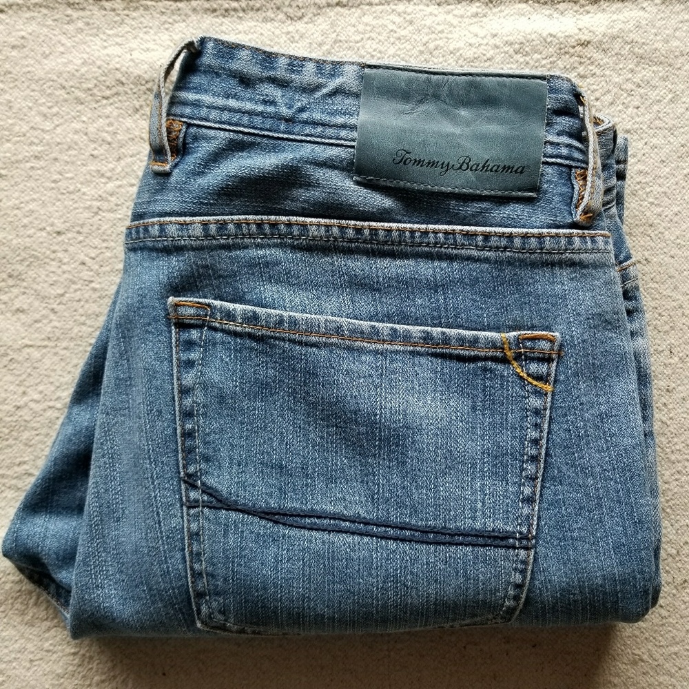 Tommy Bahamas Authentic Light Wash Jeans 32x30