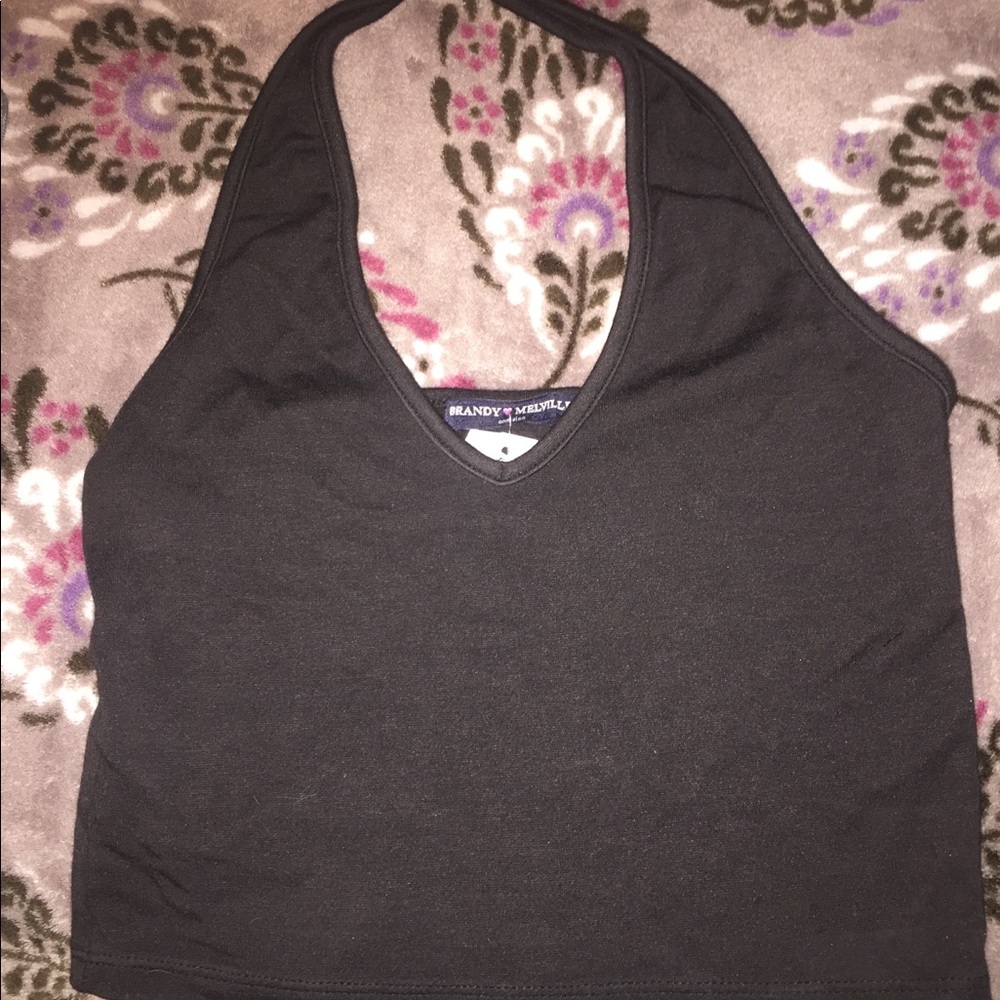 BRANDY MELVILLE CROP TOP🖤
