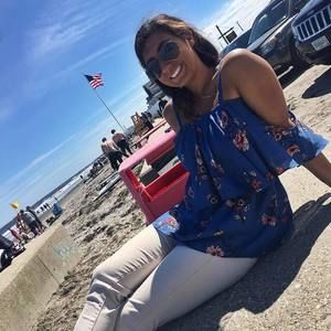 Meet your Posher, Emma