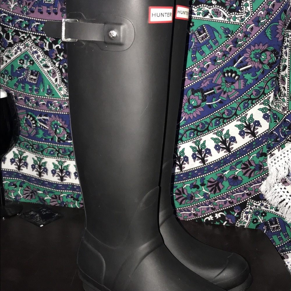 Hunter matte boots
