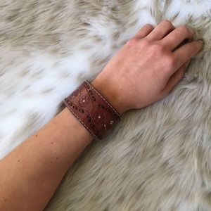 Fossil leather bracelet
