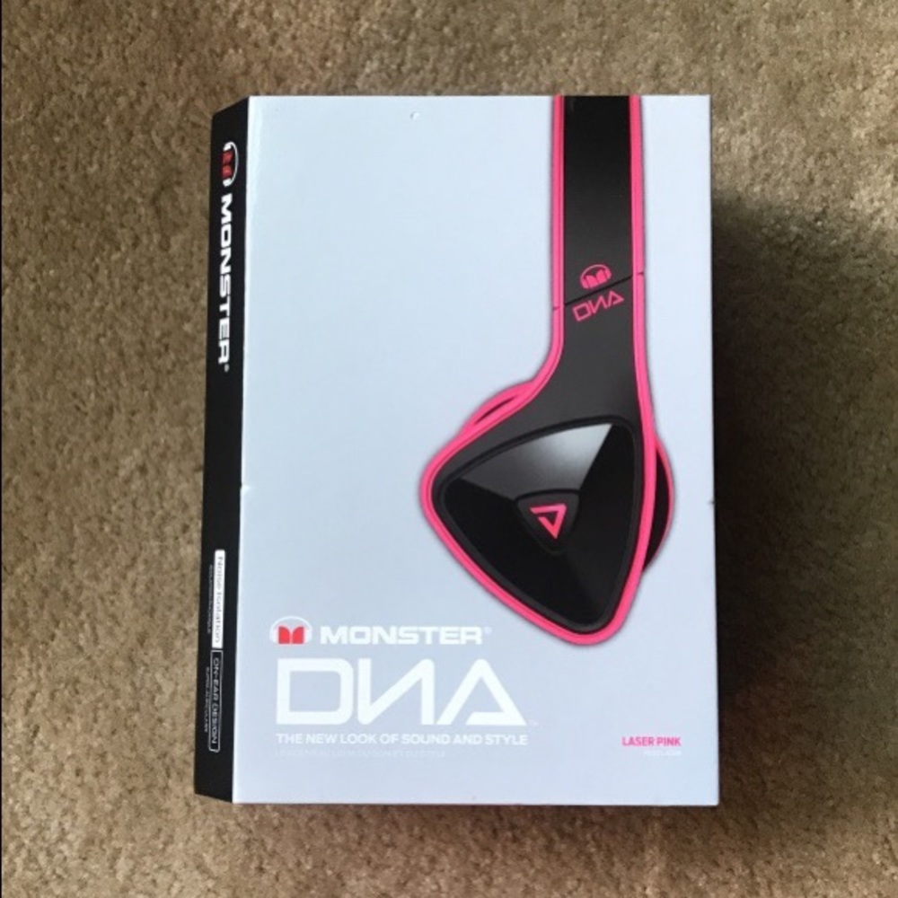💖Monster DNA Headphones (Laser Pink) with Box