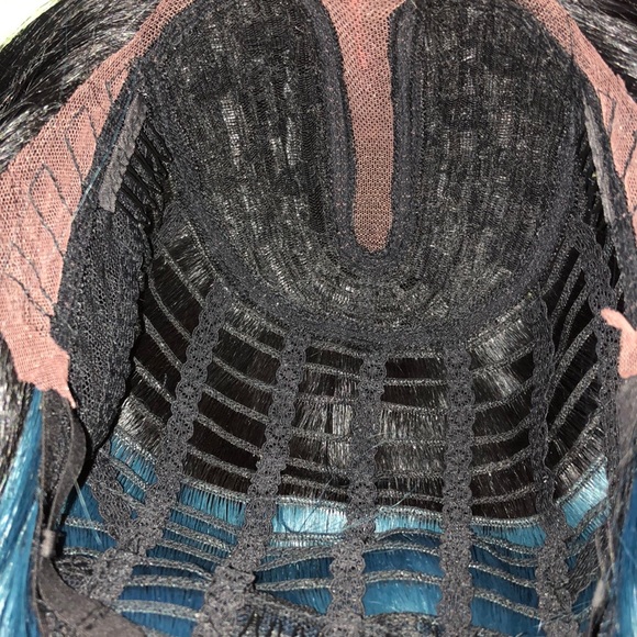 SOLDDDD✨✨✨Lace Front PREMIUM SYNTHETIC WIG - Picture 6 of 6