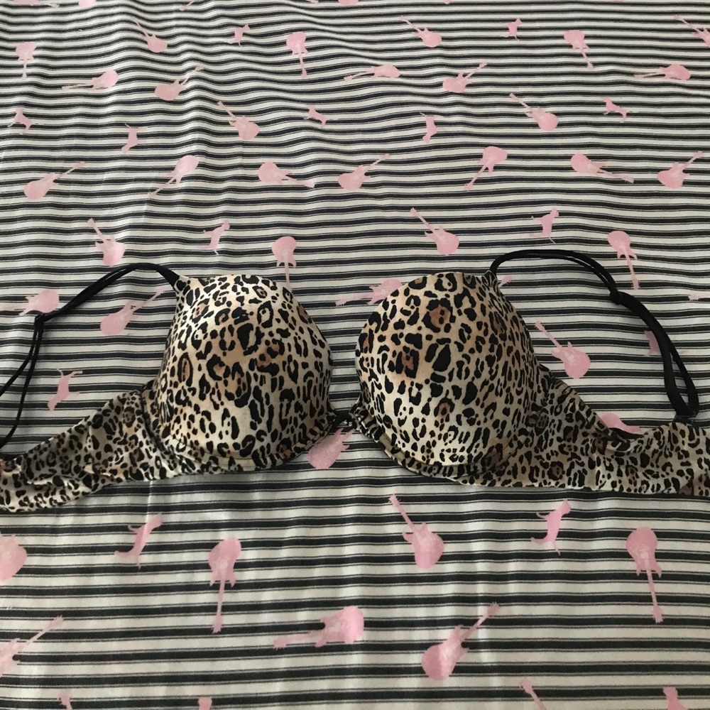 Vs Bra - image 2