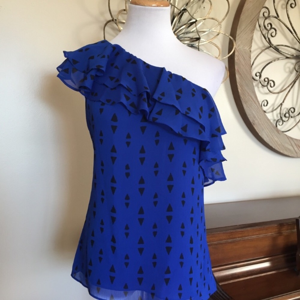 NWT Apt. 9 Size XL One Shoulder Ruffle Blouse Top - Picture 2 of 4