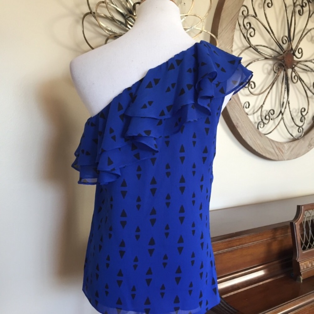 NWT Apt. 9 Size XL One Shoulder Ruffle Blouse Top - Picture 3 of 4