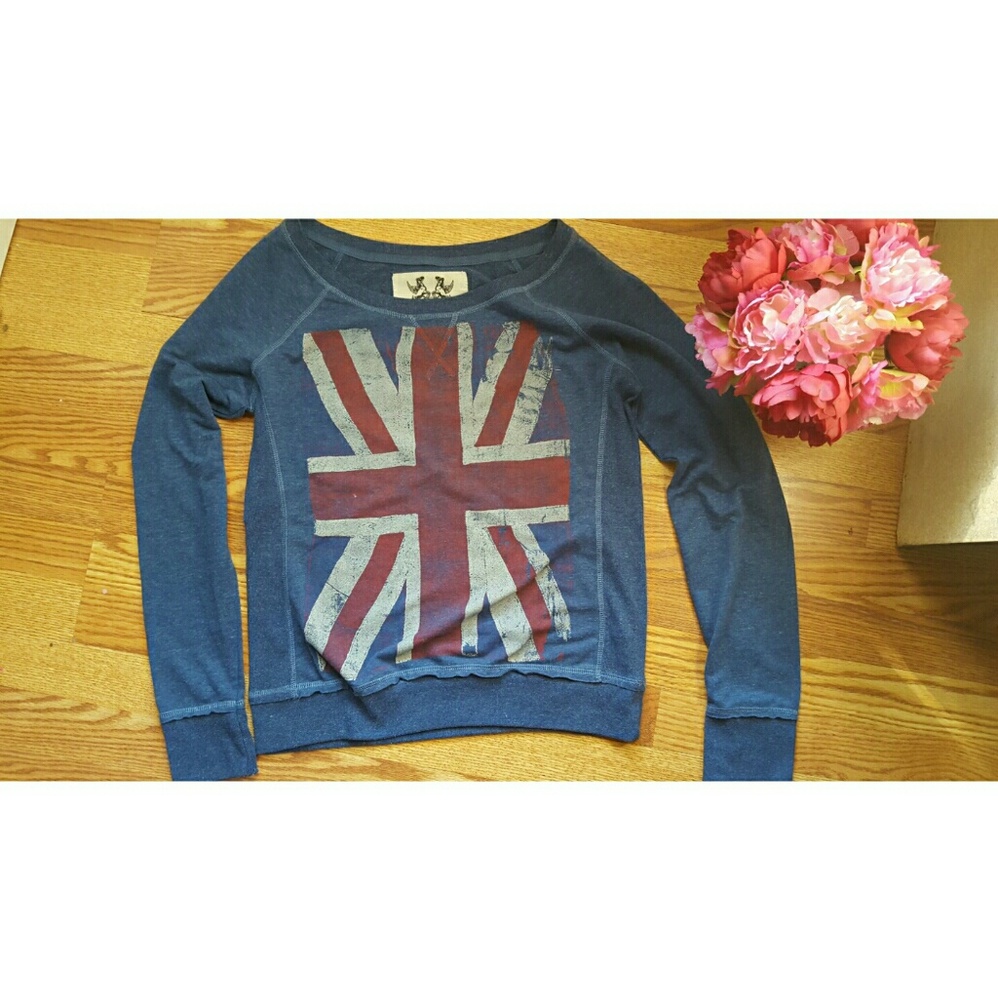 Sweatshirt