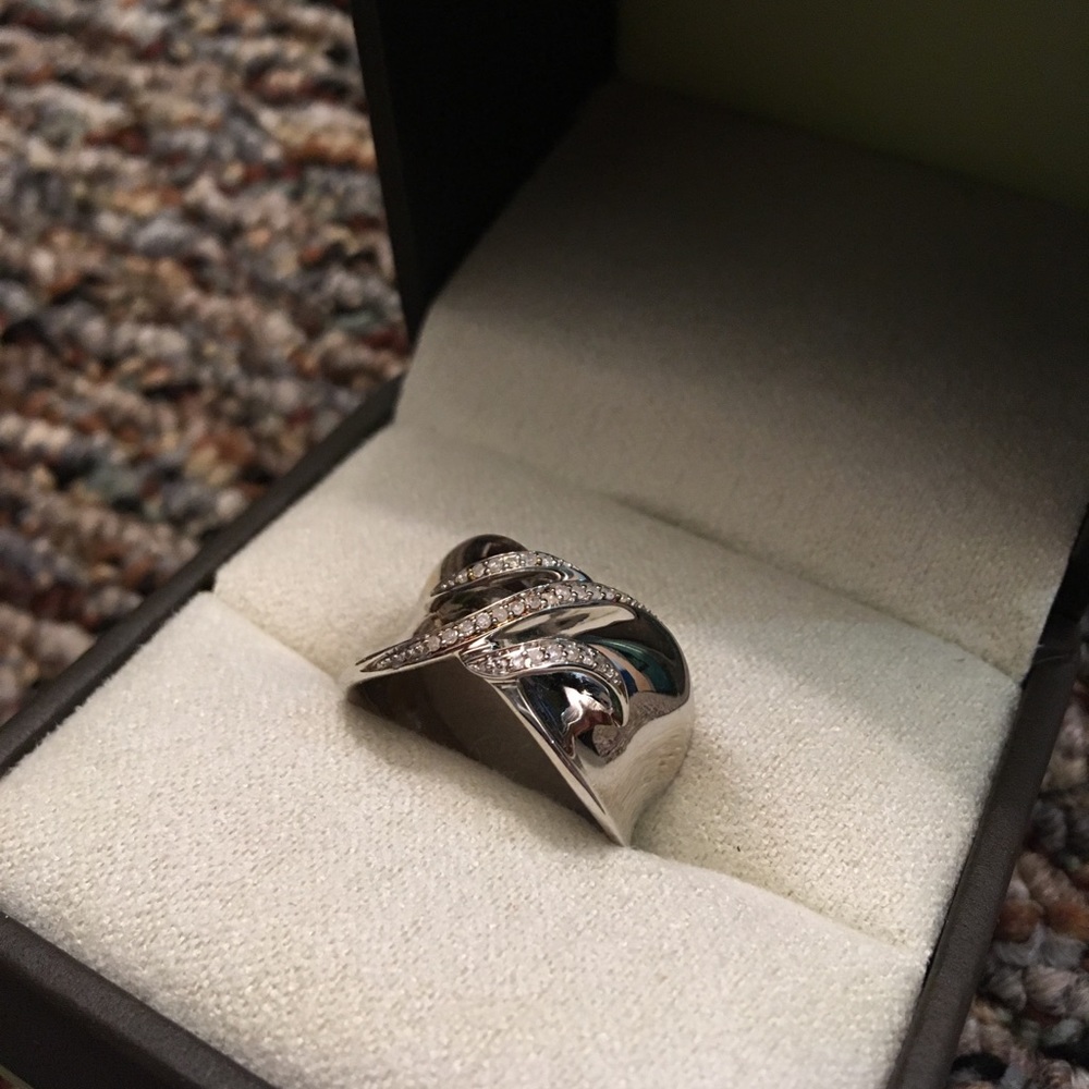 Ross Simon Sterling Silver Ring with Stones