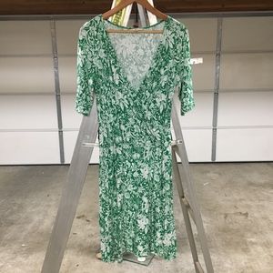 CAbi green white casual dress size L