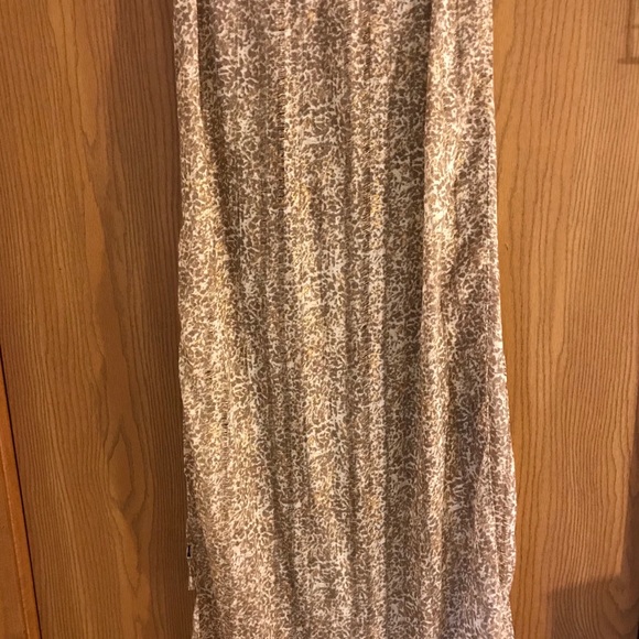 Gap Leopard Print Scarf - Picture 2 of 3