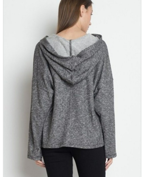 2  left 🌝Grommet Lace Up w/ Hood knit shirt - Picture 4 of 5