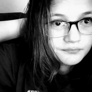 Meet your Posher, Cassie